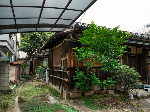 kanopi rumah bharata yudha digdaya (7) kanopi rumah bharata yudha digdaya (7)